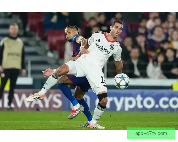 官方通报巴萨欧冠违纪罚三万欧